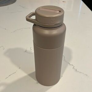 Brumate 35oz Rotera Water Bottle Mocha